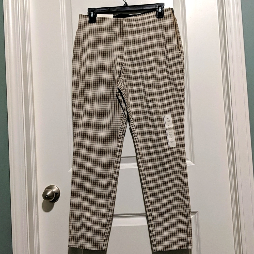 Never worn Skinny Ankle Pants